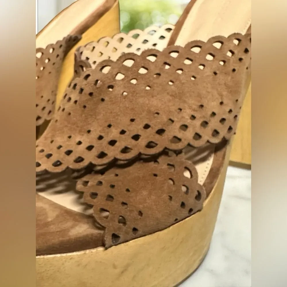Veronica Beard Brown Suede Platform Mules